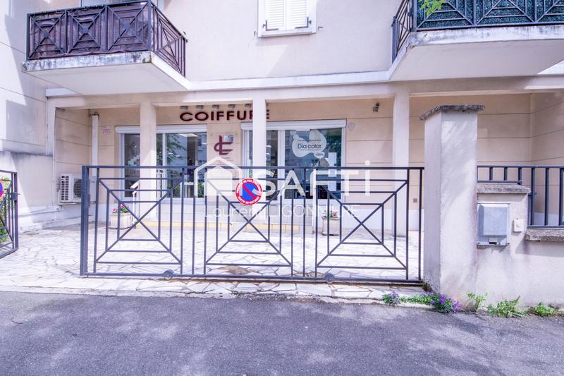 Local commercial - 67 m² - 2 pièces