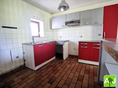 Maison ancienne - 84 m² - 4 pièces