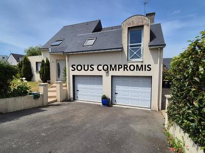 Maison - 180 m² - 7 pièces