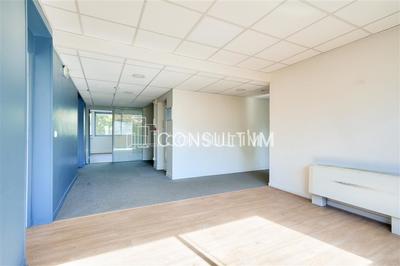 Bureau - 357 m²