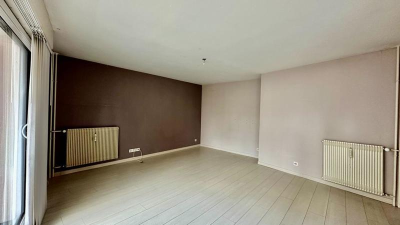 Appartement - 86 m² - 4 pièces