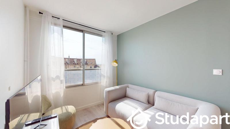 Chambre - 9 m² - 1 pièce