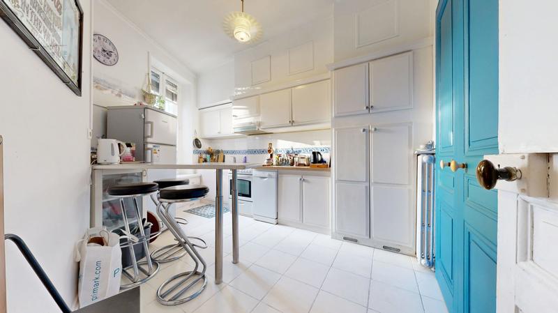 Appartement - 133 m² - 5 pièces