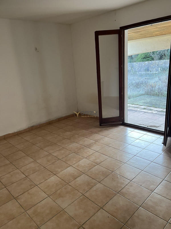 Maison - 85 m² - 3 pièces