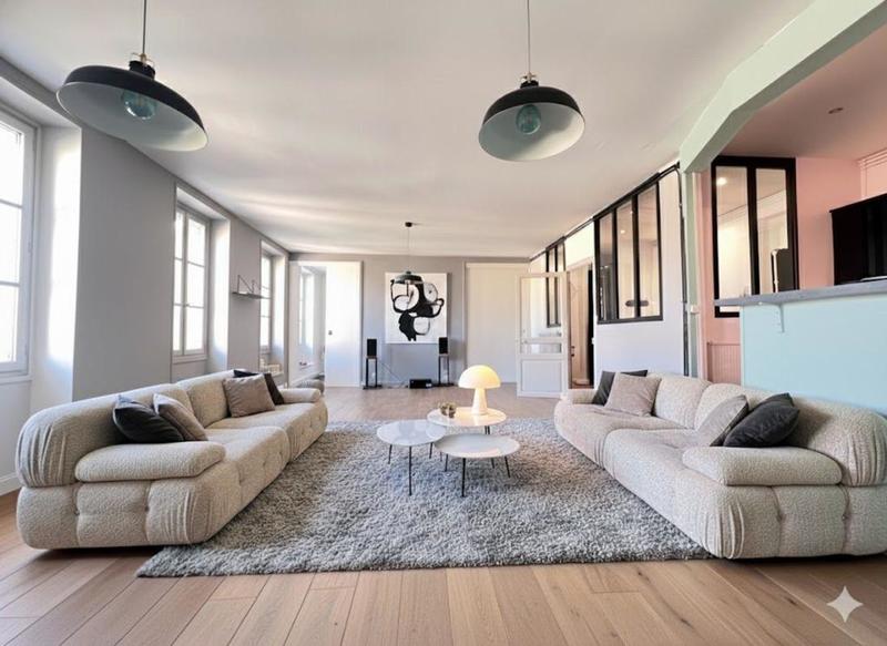 Appartement - 103 m² - 4 pièces