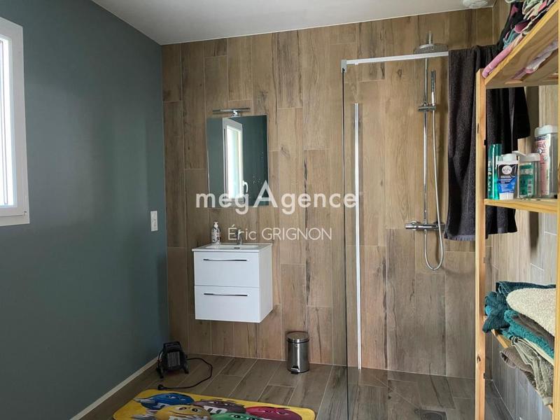 Maison - 245 m² - 6 pièces