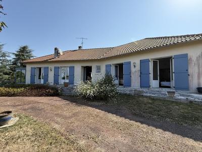 Maison - 205 m² - 4 pièces