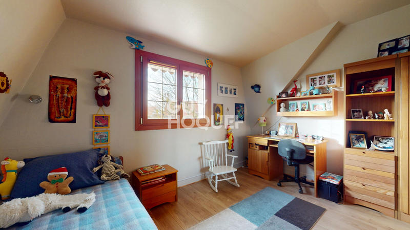 Maison - 168 m² - 7 pièces