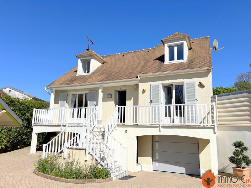 Maison - 113 m² - 6 pièces