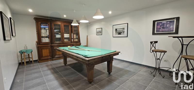 Maison de maîtres - 375 m² - 10 pièces