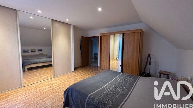 Maison de village - 260 m² - 8 pièces