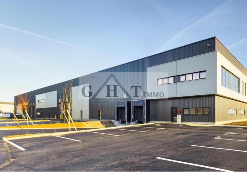 Entrepôt - 3 287 m²