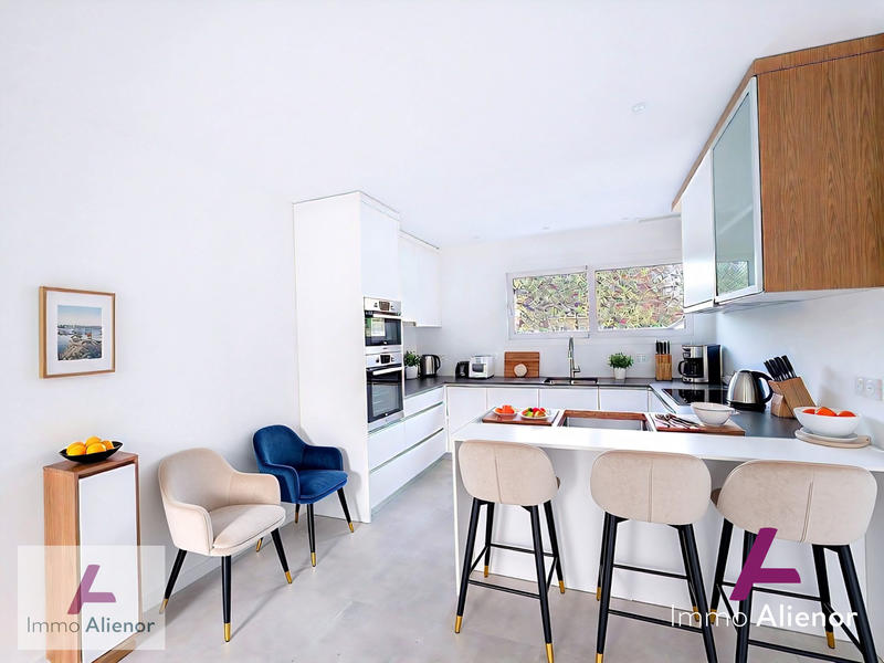 Maison - 150 m² - 5 pièces