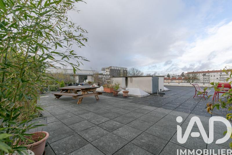 Loft - 66 m² - 3 pièces