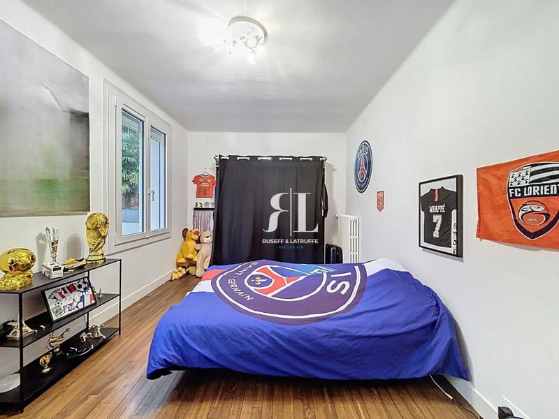 Maison - 142 m² - 6 pièces