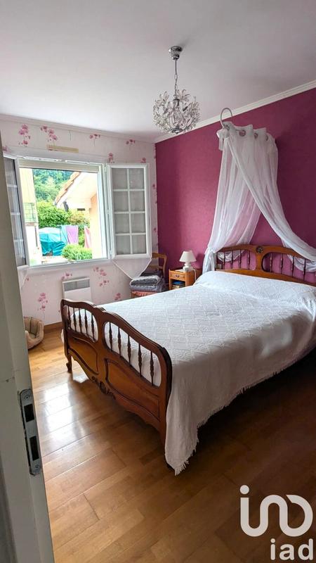 Maison - 98 m² - 4 pièces