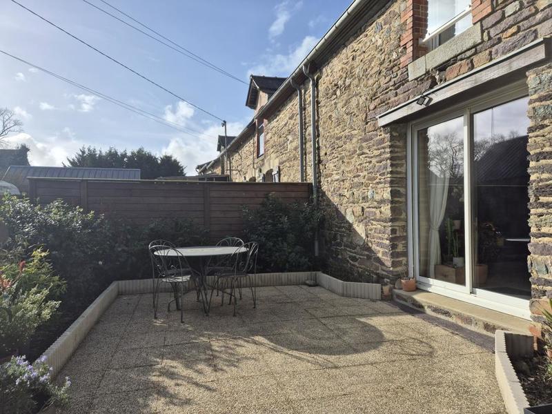 Maison en pierre - 120 m² - 5 pièces