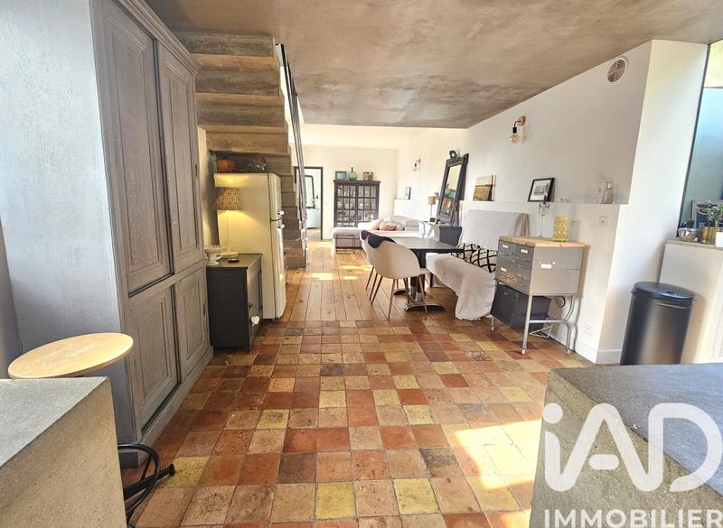 Appartement - 64 m² - 3 pièces