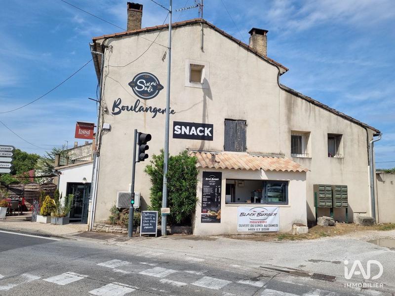 Local commercial - 601 m²