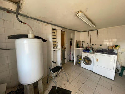 Maison - 352 m² - 8 pièces