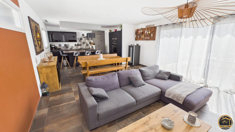 Villa - 107 m² - 4 pièces