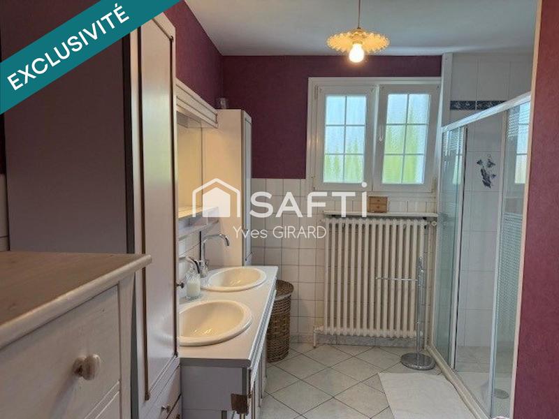 Maison - 98 m² - 5 pièces