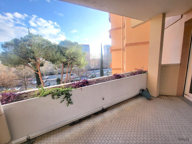 Appartement - 102 m² - 5 pièces