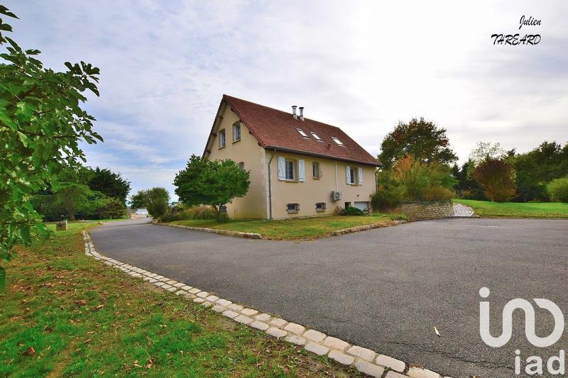 Maison - 224 m² - 6 pièces