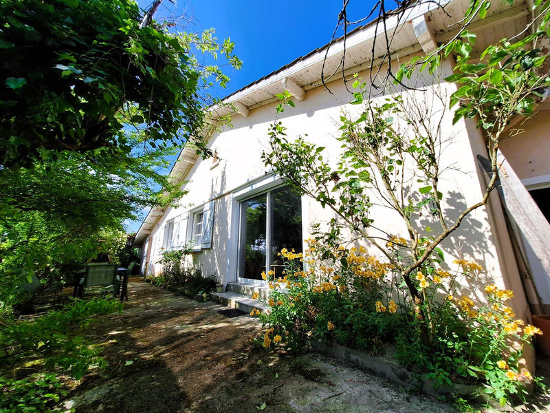 Maison - 122 m² - 5 pièces