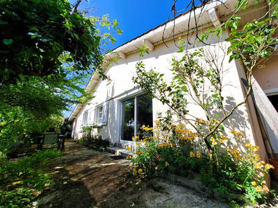 Maison - 122 m² - 5 pièces