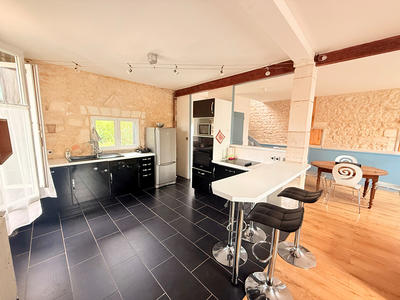 Maison - 97 m² - 4 pièces