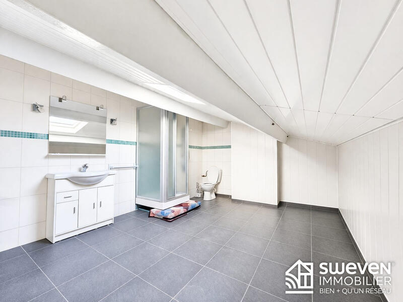 Maison - 169 m² - 6 pièces