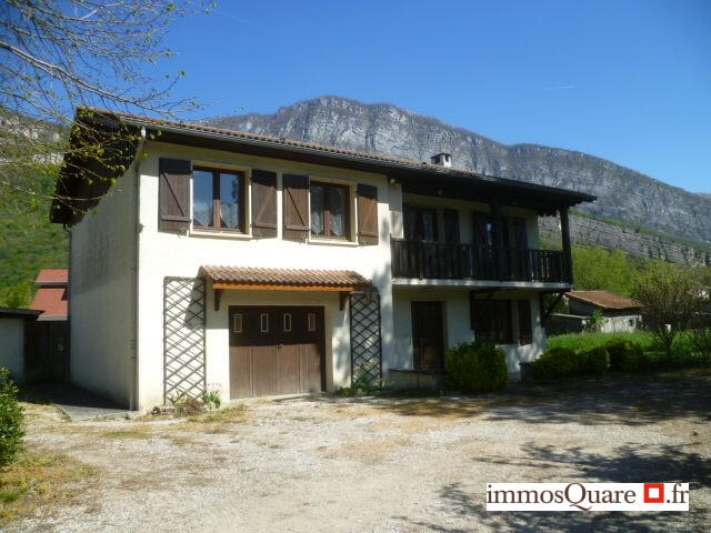 Maison - 109 m² - 5 pièces