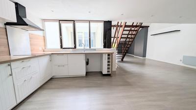 Appartement - 80 m² - 3 pièces