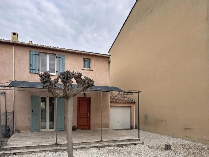 Maison - 88 m² - 4 pièces