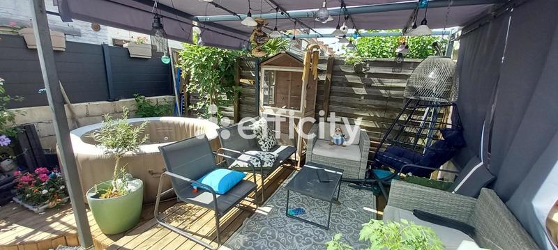 Maison - 80 m² - 5 pièces