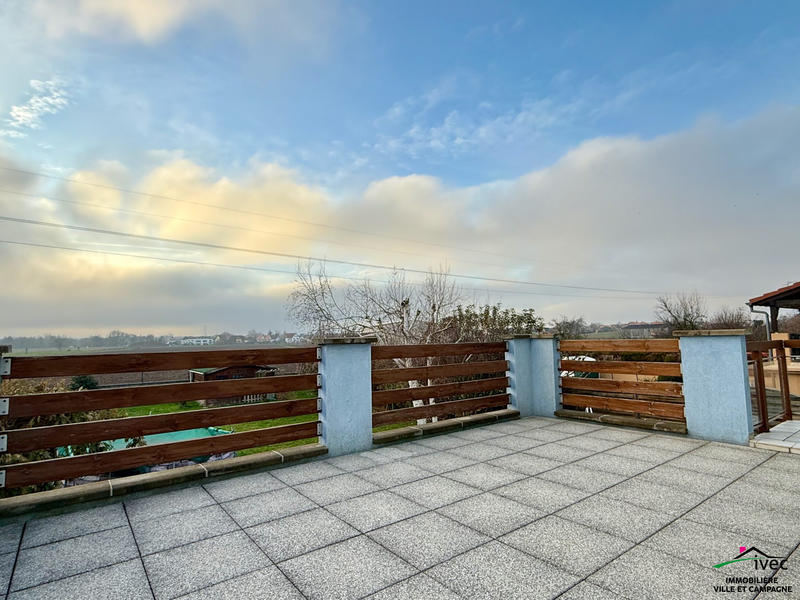 Maison - 112 m² - 5 pièces