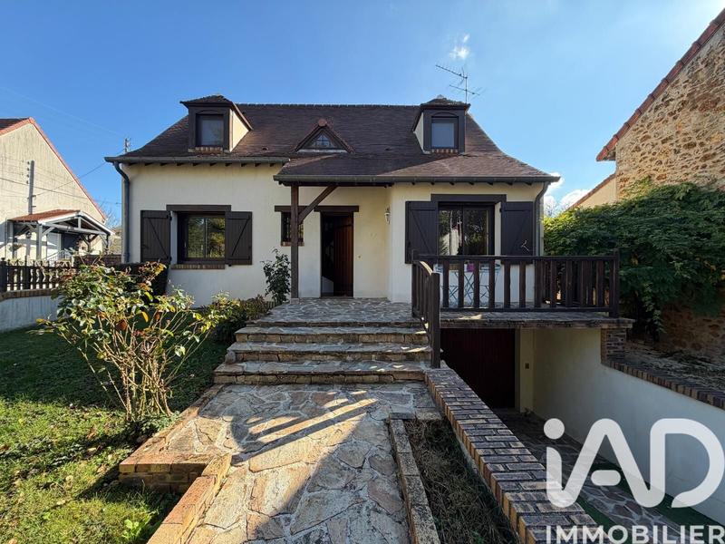 Maison - 167 m² - 6 pièces