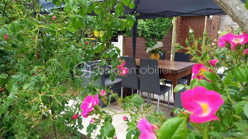 Maison - 96 m² - 4 pièces