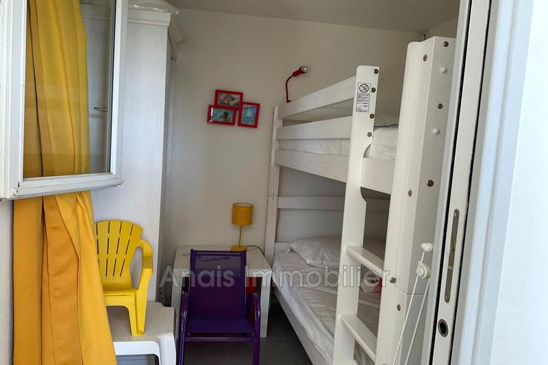 Mazet - 30 m² - 3 pièces