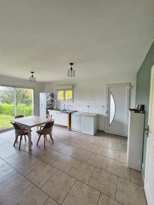 Maison - 75 m² - 3 pièces