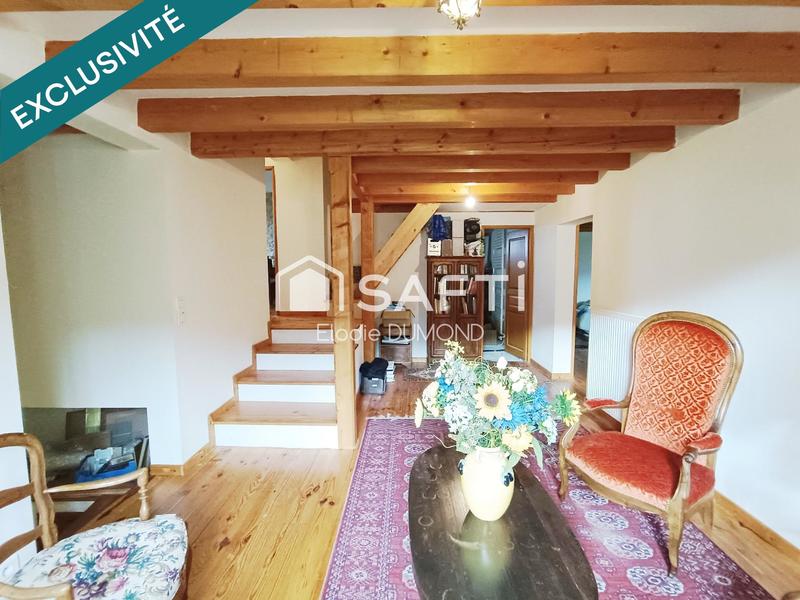 Maison - 250 m² - 8 pièces