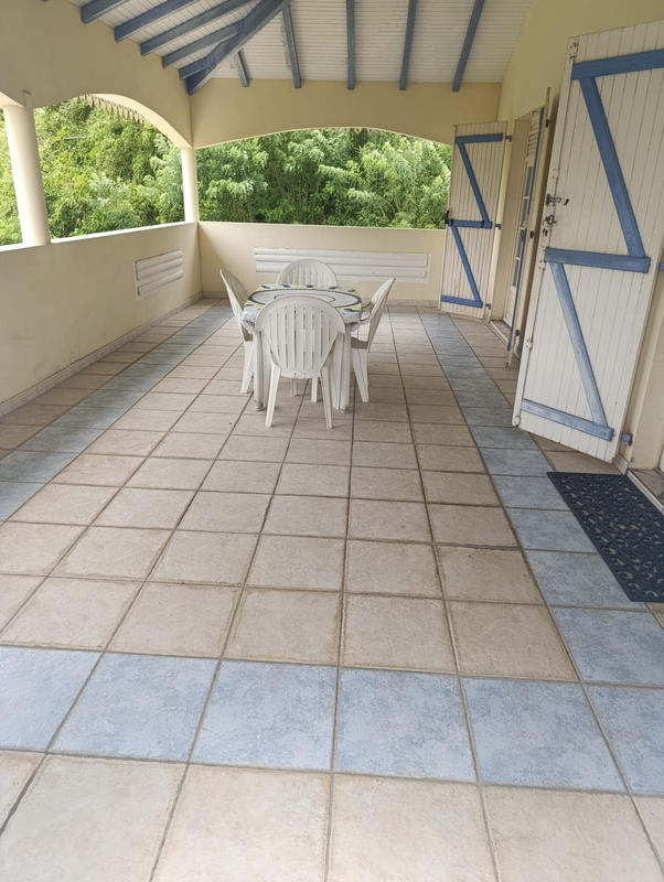 Maison - 363 m² - 8 pièces