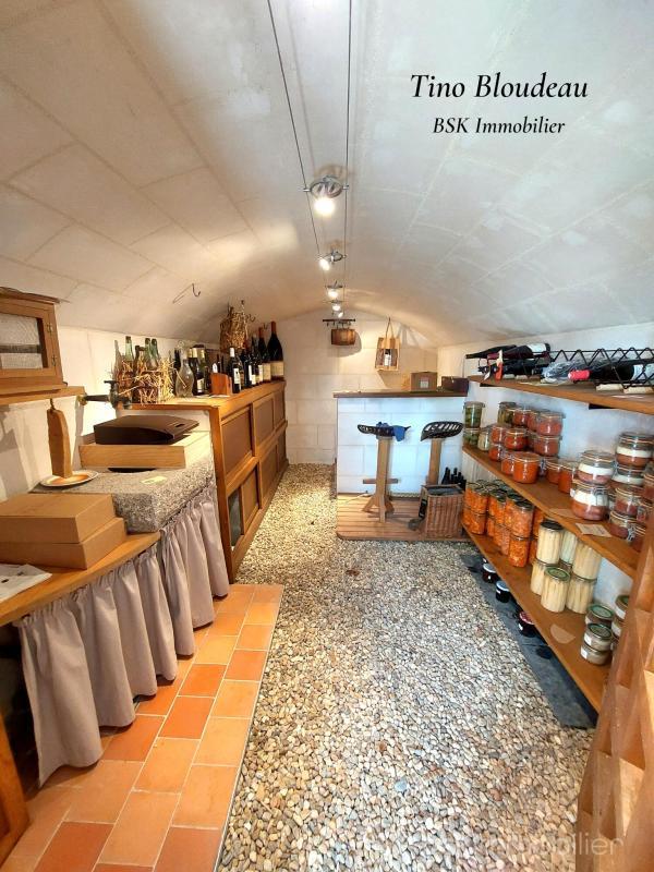 Maison - 180 m² - 8 pièces