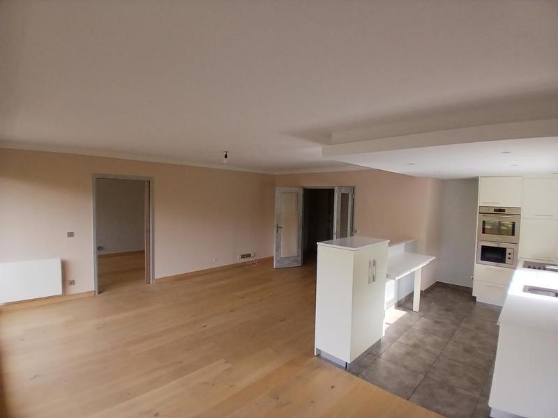 Appartement - 92 m² - 5 pièces