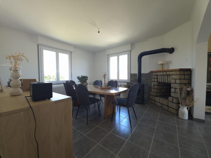 Maison - 107 m² - 5 pièces