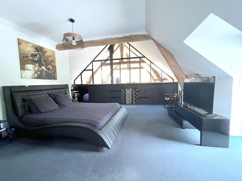 Maison - 184 m² - 5 pièces