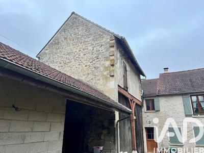 Maison - 227 m² - 9 pièces