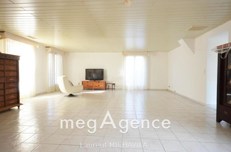 Maison - 175 m² - 6 pièces