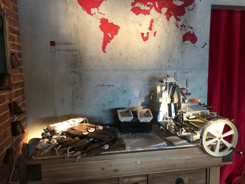 Le Caviste de la Rue